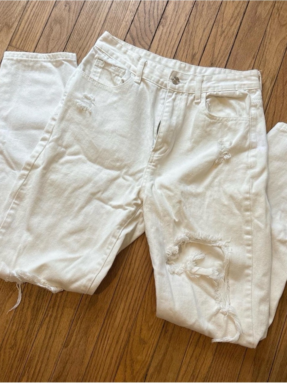 SHEIN Distressed White High-Rise Jeans
